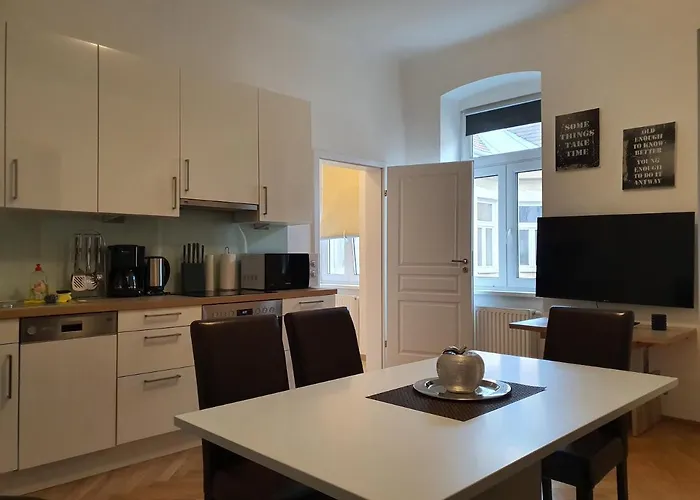 Апартаменти Raimond Ottakring 22 Відень