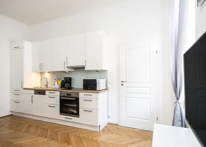 Raimond Ottakring 22 *